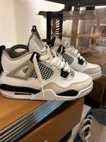 Jordan 4 Military black Eimsbüttel - Hamburg Schnelsen Vorschau