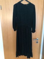 Kleid lange Ärmel dunkelgrün / schwarz Nordrhein-Westfalen - Ahlen Vorschau