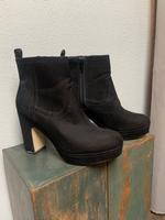 H&M Pumps Stiefel Plateau High Heels 37 9cm Rheinland-Pfalz - Windesheim Vorschau