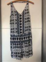 Vila kurzer Jumpsuit blau mit Muster Größe 34 Baden-Württemberg - Göppingen Vorschau