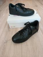 ESPRIT Sneaker - schwarz - Größe 40 - wie NEU Leipzig - Altlindenau Vorschau