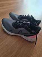 Nike Revolution Hessen - Mühlheim am Main Vorschau