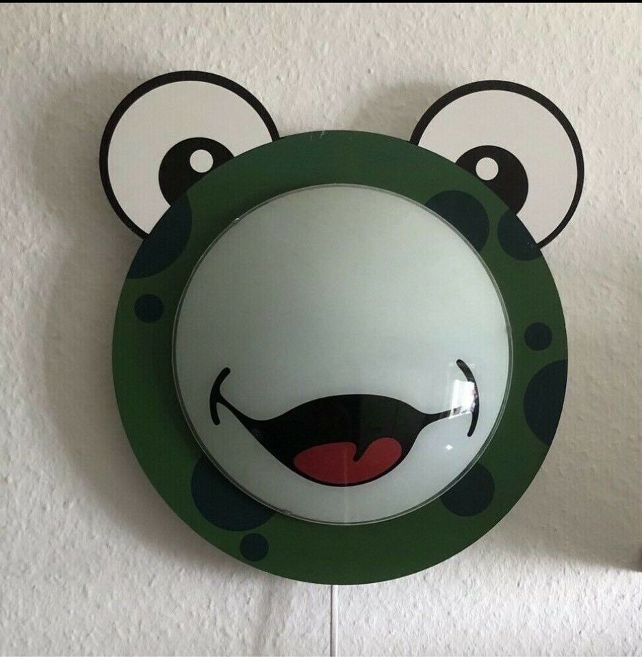 Wandlampe Frosch in Nieder-Olm