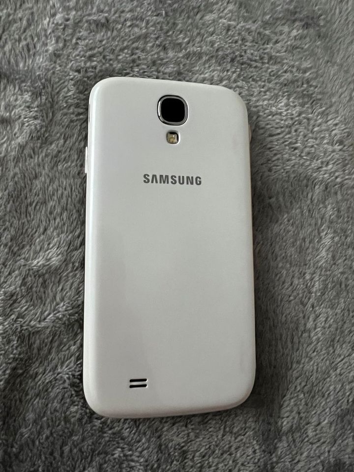 Samsung Galaxy S4 LTE 16gb White frost mit OVP in Aalen