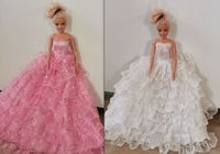 Spitzenhochzeitskleid rosa/weiß für Barbie-Puppen mit Schleier Sachsen - Radebeul Vorschau