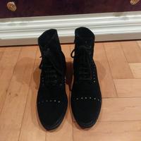 Elena schwarze Stiefeletten Ankleboots mit Nieten Gr. 39 wie NEU Nordrhein-Westfalen - Soest Vorschau
