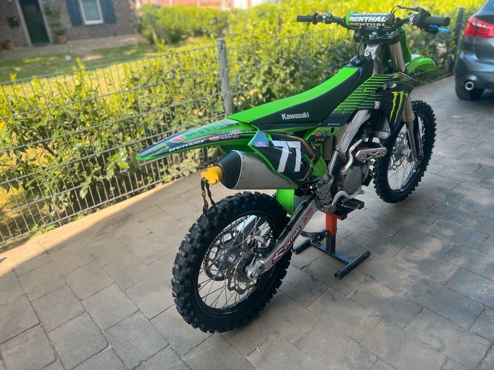 Kawasaki KXF 250 2020 15bh in Geldern