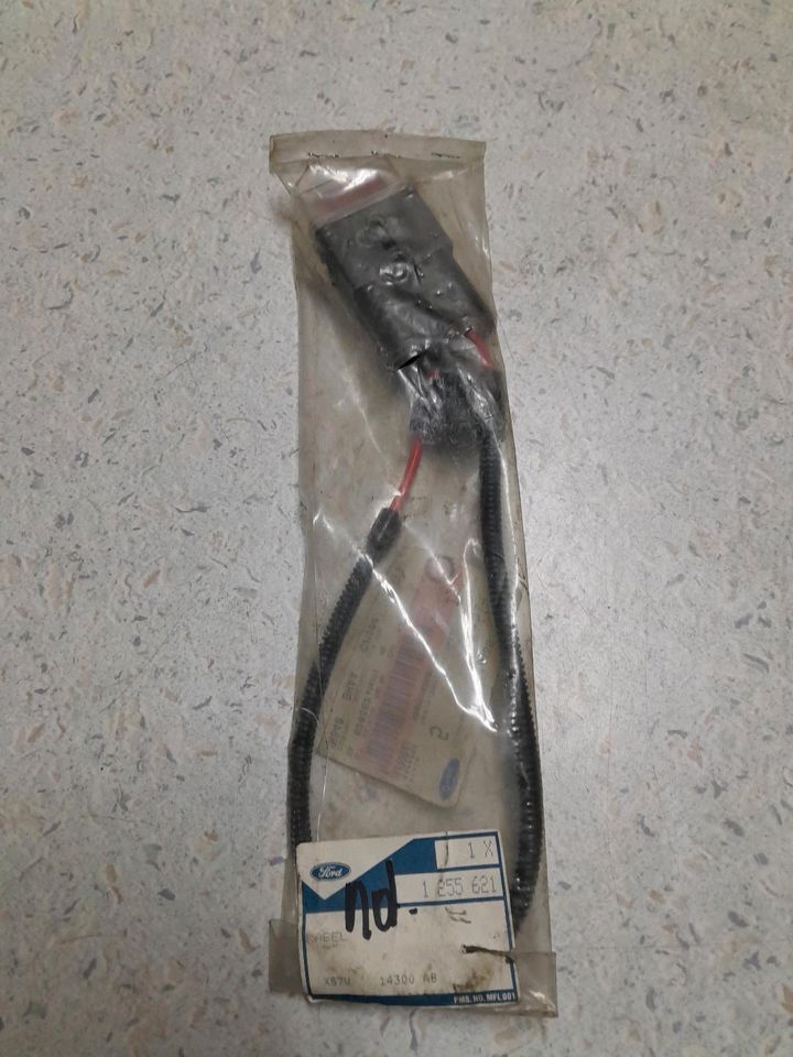 1255621 Kabel Batterie Ford Mondeo MK3 neu in Solms