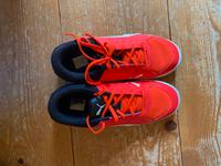 Ich BIETE: Puma Sportschuhe Größe 37 Sachsen - Radeberg Vorschau