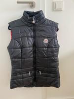 Moncler Weste Vintage (gebraucht, sehr guter Zustand) Düsseldorf - Pempelfort Vorschau