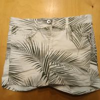 Shorts mit Muster Niedersachsen - Wilhelmshaven Vorschau