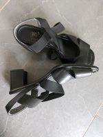 Sandalen von Gabor Größe 38 5 1/2 schwarz 5-6 cm Absatz wie neu Aachen - Aachen-Mitte Vorschau