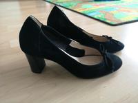 Pumps schwarz Damen Wildleder Gr 3,5 (Gr36) Högl - Neu Bayern - Ingolstadt Vorschau