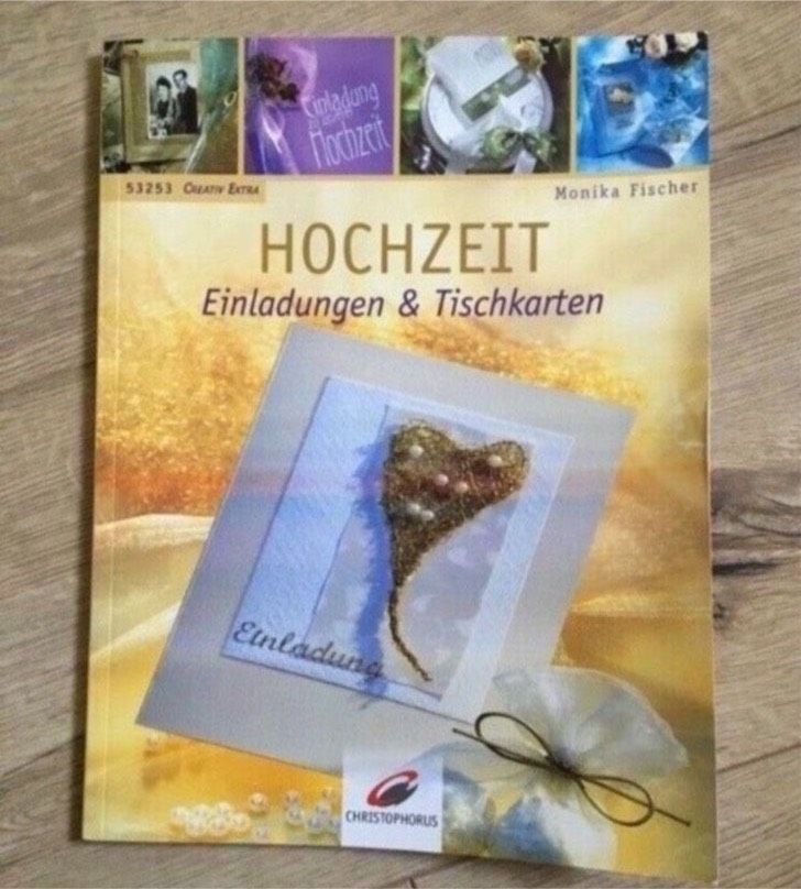 Diverse Hochzeitsbücher zu verschenken in Fürth