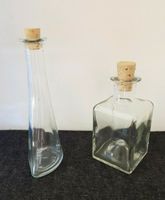 2 leere Flaschen Glasflaschen Ölflasche mit Korken Apotheker Berlin - Wannsee Vorschau