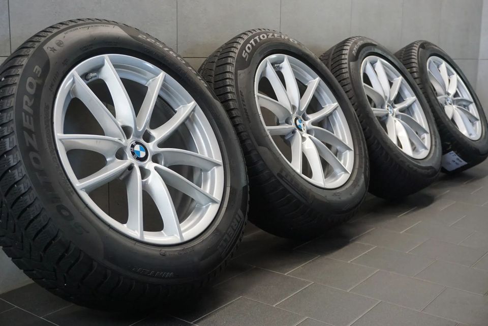 4 ORIGINAL WINTERRÄDER WINTERREIFEN 225/60 R18 BMW X3 G01 X4 G02 6880047 Styling V-Speiche 618 18 ZOLL WINTERKOMPLETTRÄDER PIRELLI RSC RUNFLAT aus 2020 MWST. ausweisbar ! in Borchen