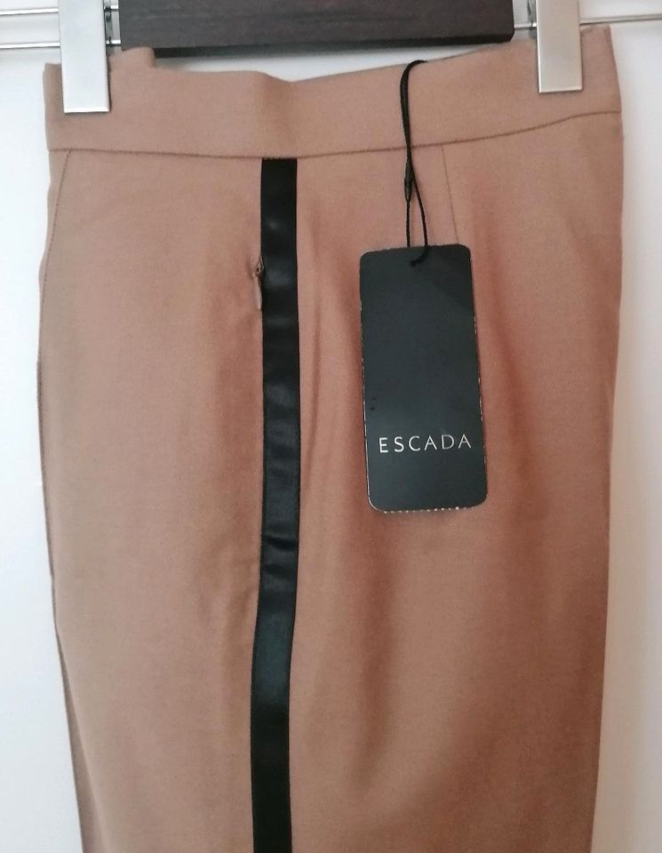 ESCADA TRAUMHOSE GR 32 MIT KASCHMIR in München