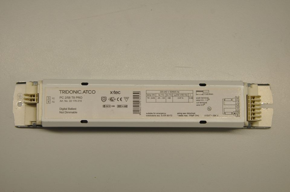 elektronisches Vorschaltgerät für Leuchtstofflampen TRIDONIC 2x58 in Lichtenau