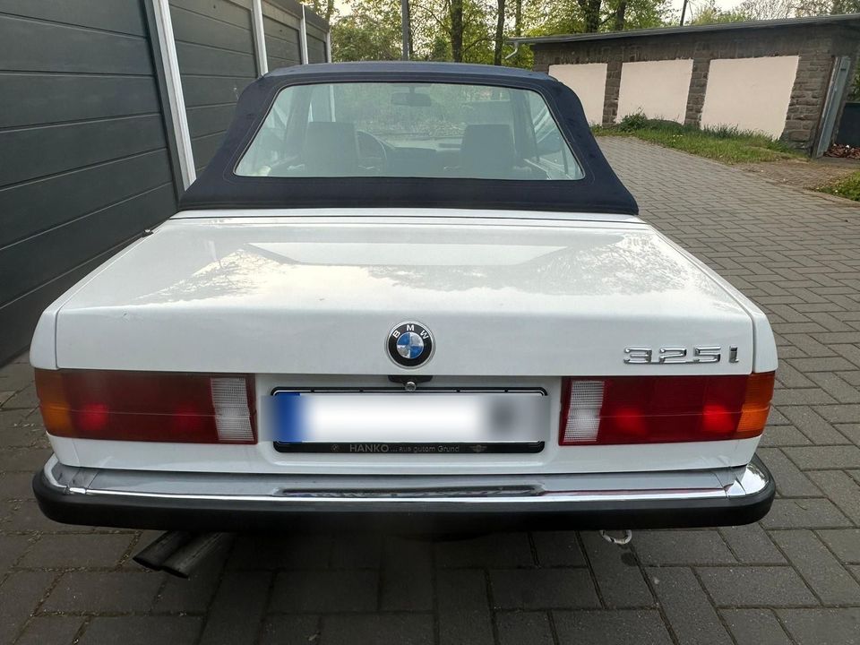 BMW E30 325i VFL Schalter / Oldtimer H- Zulassung/BBS in Caan
