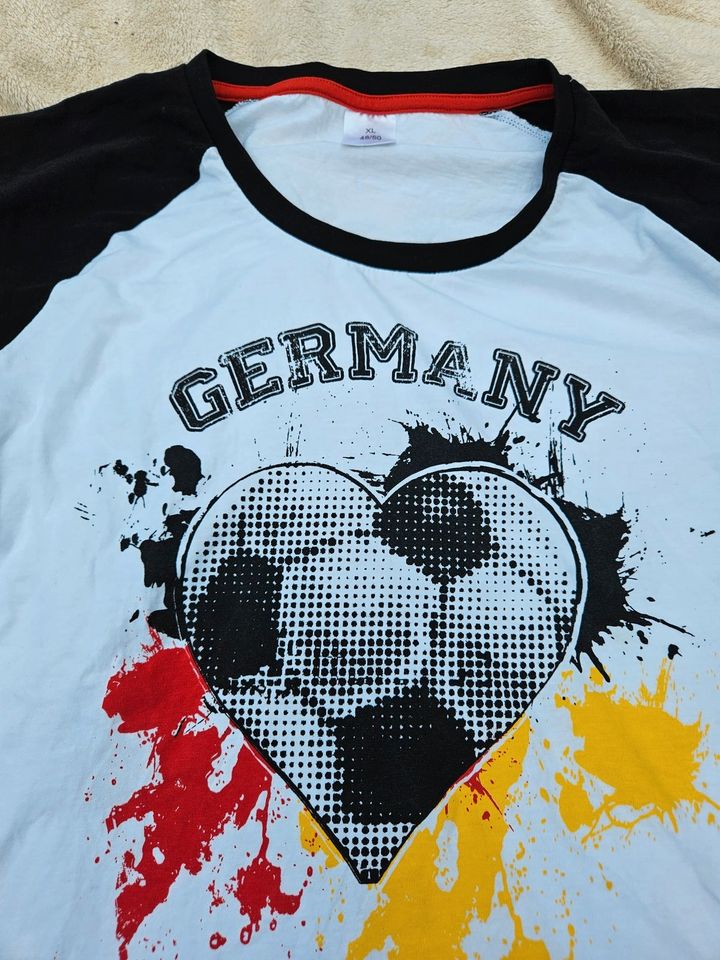 T-Shirt Damen Größe L Deutschland in Halle