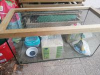 Terrarium Aquarium Hamsterkäfig mit Zubehör Baden-Württemberg - Bad Liebenzell Vorschau