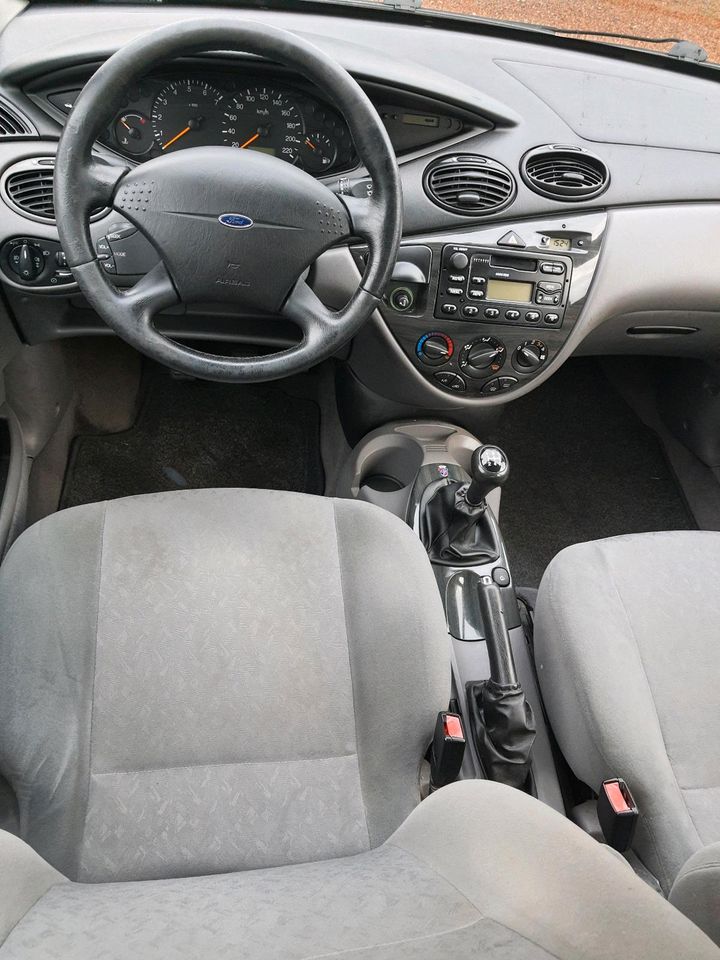 Ford Focus Ghia 1.6  Klima  PDC HU+NEU in Jahnsdorf