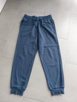 H&M Sporthose Hose Jogginghose Gr. 146 Dunkelblau Top Nordrhein-Westfalen - Pulheim Vorschau