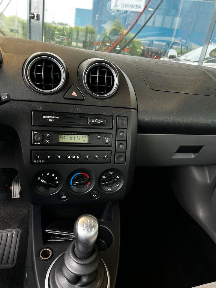 Ford Fiesta Ghia 1.4 80Cp Klima TÜV 11/2025 in Ochtrup