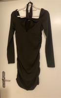 Schwarzes Langarm-Minikleid mit besonderem Ausschnitt – Gr S Nordrhein-Westfalen - Lohmar Vorschau