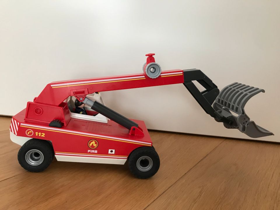 Playmobil City Action Feuerwehr Teleskoplader 9465 in Oberhaching