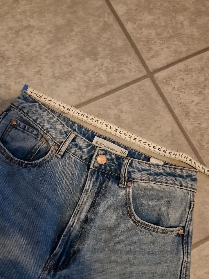 Vintage Jeans Stradivarius gr. 36 in Neufra Hohenzollern