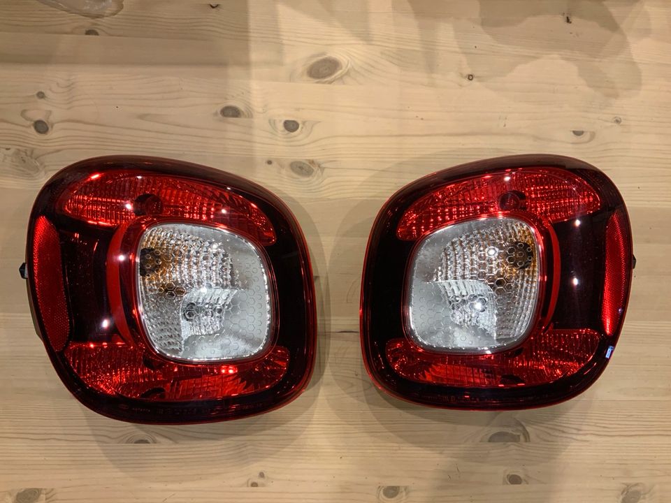 Smart EQ 453 ForTwo ForFour Rückleuchte Rücklicht inkl. Lampentr. in Gladenbach