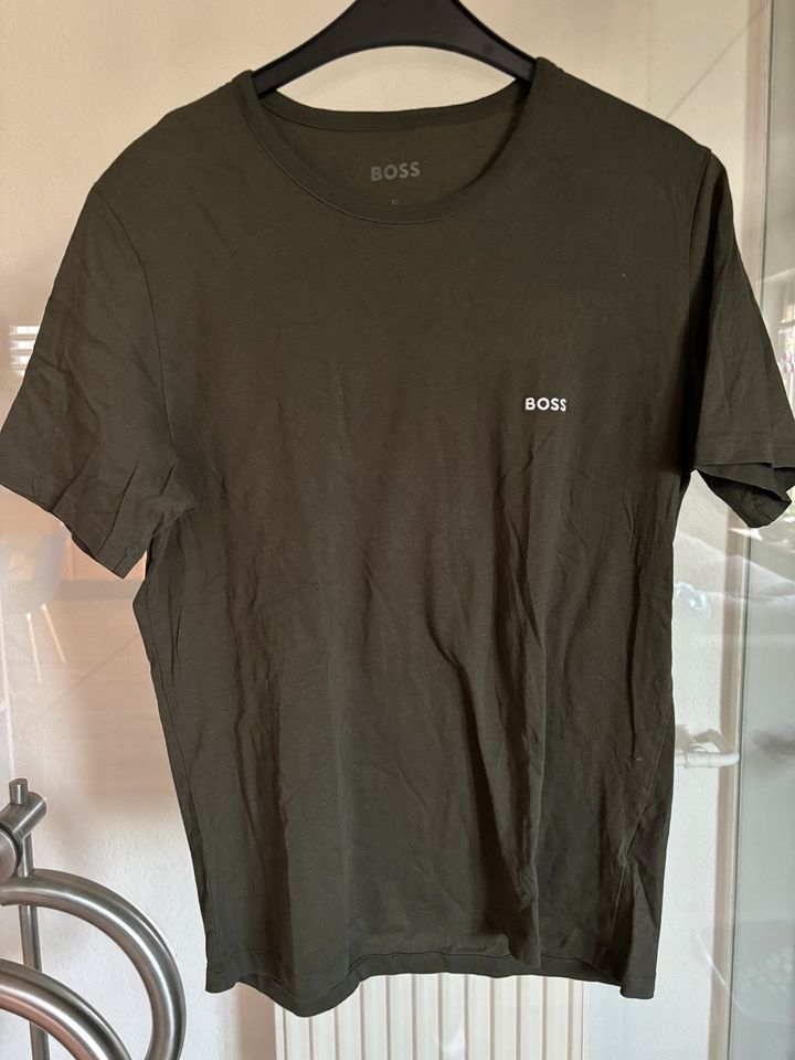 Tshirt Herren - Hugo Boss - dunkelgrün - Gr. XL in Sulzbach (Saar)