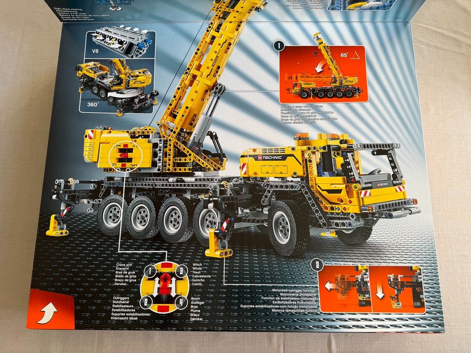 Lego 42009 Technic Schwerlastkran 2 in 1 Modell in Plauen