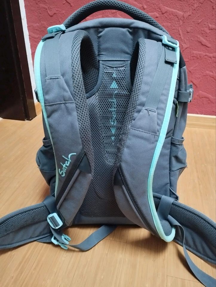 Satch Schulrucksack Rucksack Ranzen , grau-mint, mit Regenschutz in Saarburg