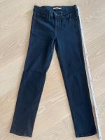 Levi’s 712 SLIM blau 27 Hessen - Dietzenbach Vorschau