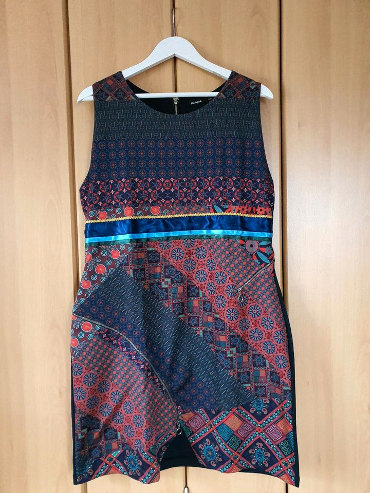 Kleid Desigual Gr.  38 40 blau, rot, bunt in Nordhausen