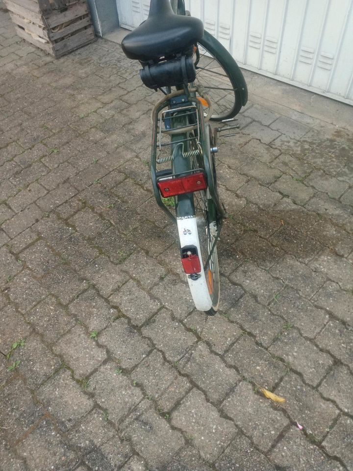 Fahrrad, Herrenfahrrad in Obernburg