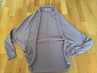 Esprit Oversize Cardigan Strickjacke Gr. XS Mauve Fledermausärmel Hessen - Bad Nauheim Vorschau