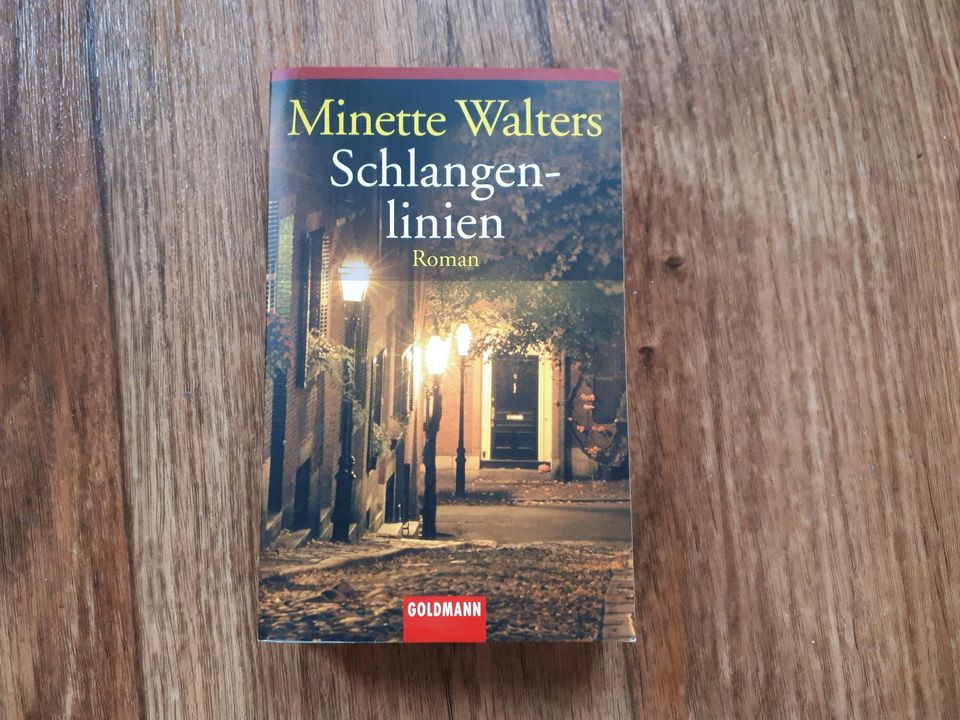 Schlangenlinien von Minette Walters, Kriminalroman, TB in Obernholz