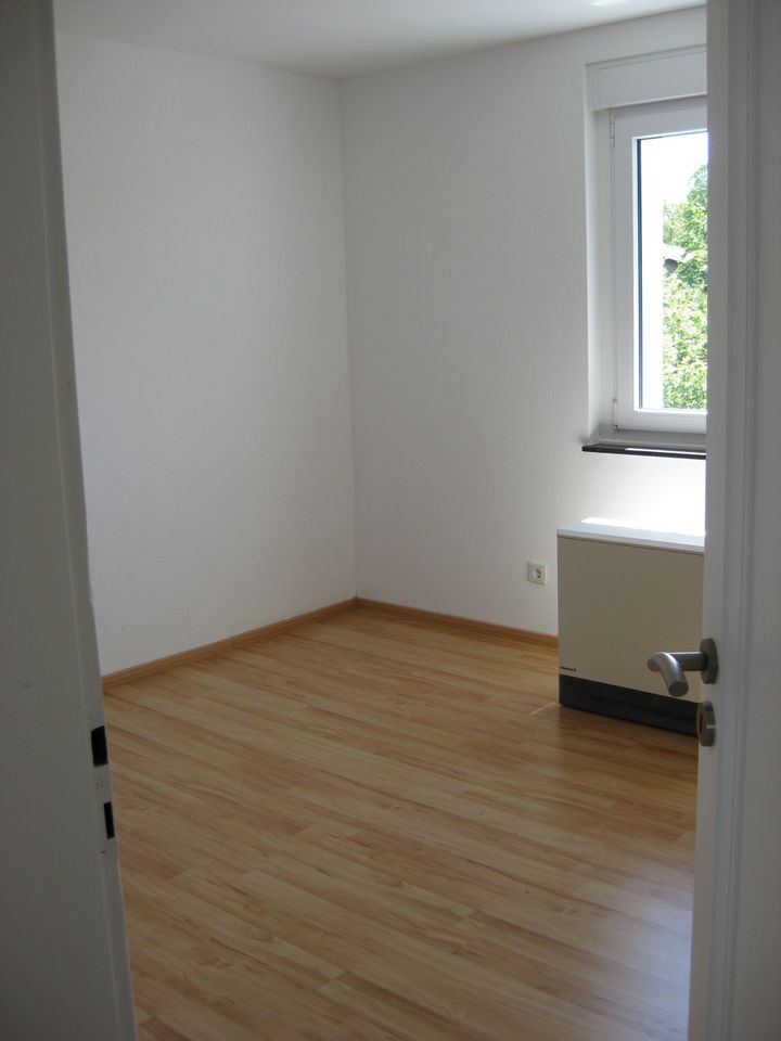 2 Zimmer, EBK, Bad, Terrasse & Stellplatz in Kreuztal Ferndorf in Kreuztal
