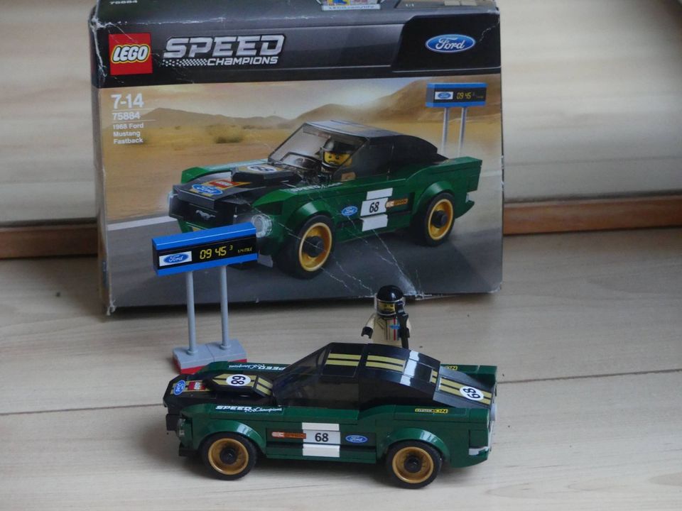 Lego Speed Champions Ford Mustang Fastback in Rösrath