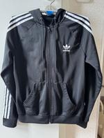 Adidas Sweatjacke - Größe 38 -Schwarz - Gebraucht Hessen - Hanau Vorschau