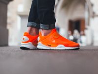 SALE- 45%❗ NIKE SOCK DART SE TOTAL CRIMSON SNEAKERS LOW AIR 1 ZX Niedersachsen - Gieboldehausen Vorschau