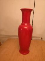 Eine Vase, rot Nordrhein-Westfalen - Ennepetal Vorschau