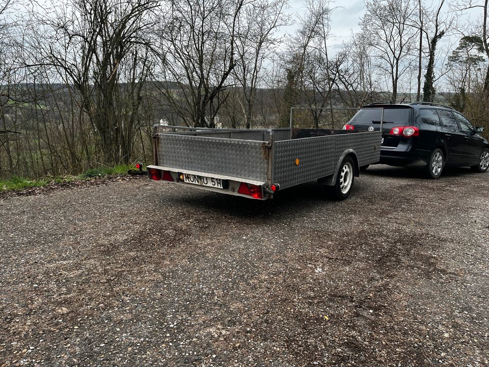 TÜV NEU TOP Anhänger ehem.bootstrailer Trailer 750kg 450kg in Schöntal