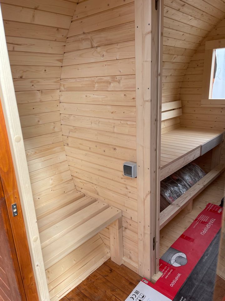 Sauna mit Vorraum 300cm Holzofen Harvia in Wandlitz