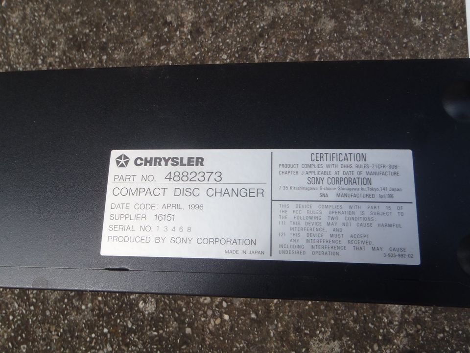 CD Wechsler Chrysler Jeep Dodge 82202636 in Passau