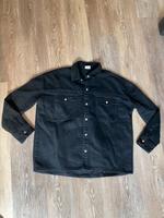 oversized Jeansjacke / lässig schwarz/Silber XS/S Hessen - Heuchelheim Vorschau