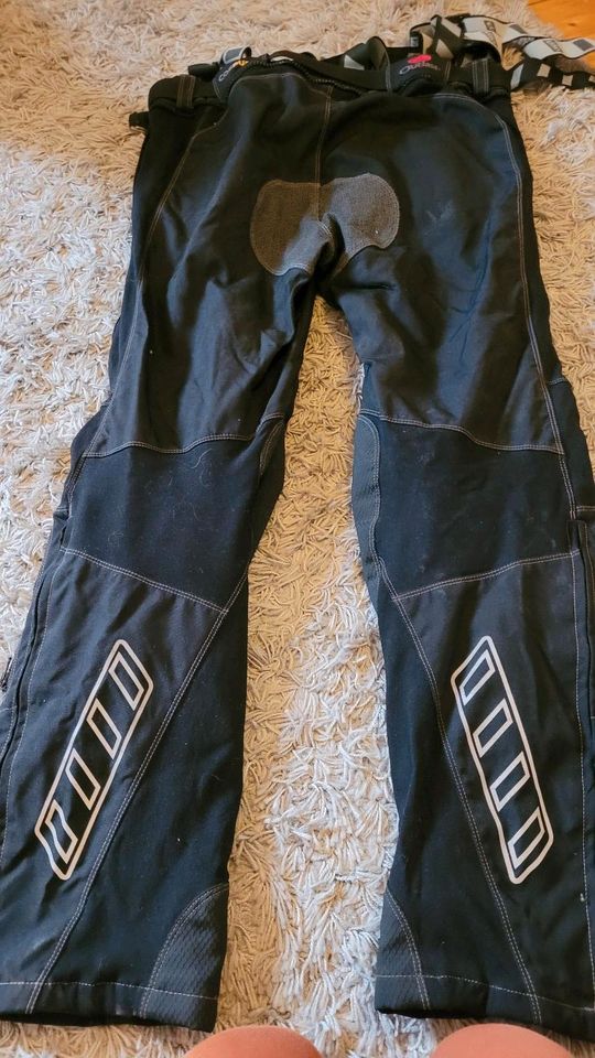 Herren Motorradhose Gr. 52 in Geisenheim